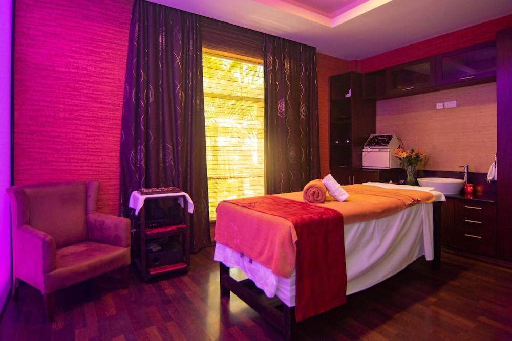 Jacaranda Hotel Найроби Экстерьер фото