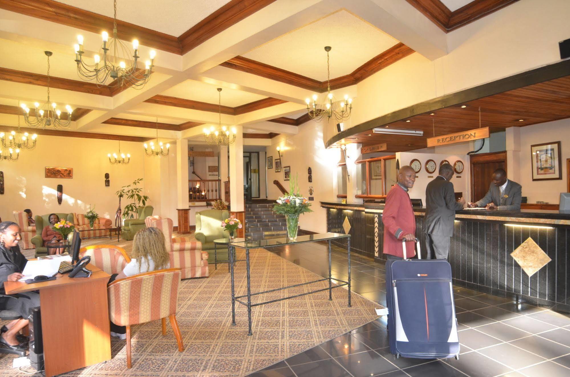 Jacaranda Hotel Найроби Экстерьер фото