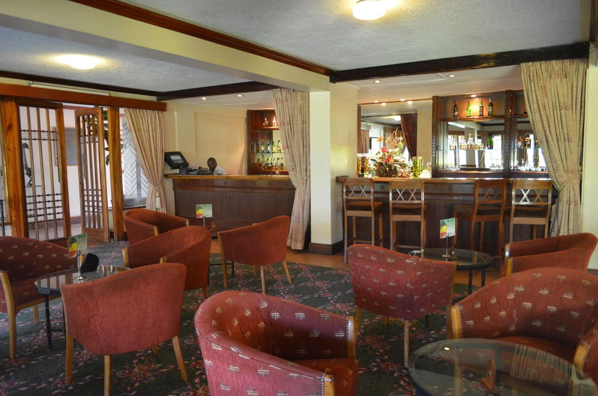 Jacaranda Hotel Найроби Экстерьер фото